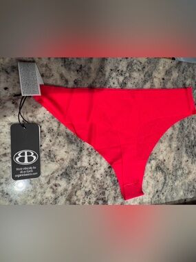 Organic Basics Women's Red Ribbed Bikini Panty SMALL